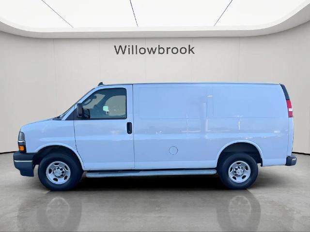 Used 2023 Chevrolet Express 2500 w/ Driver Convenience Package RWD image 2