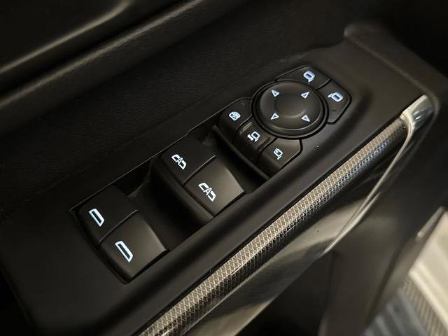 Used 2022 GMC Sierra 2500 AT4 w/ AT4 Premium Plus Package image 18