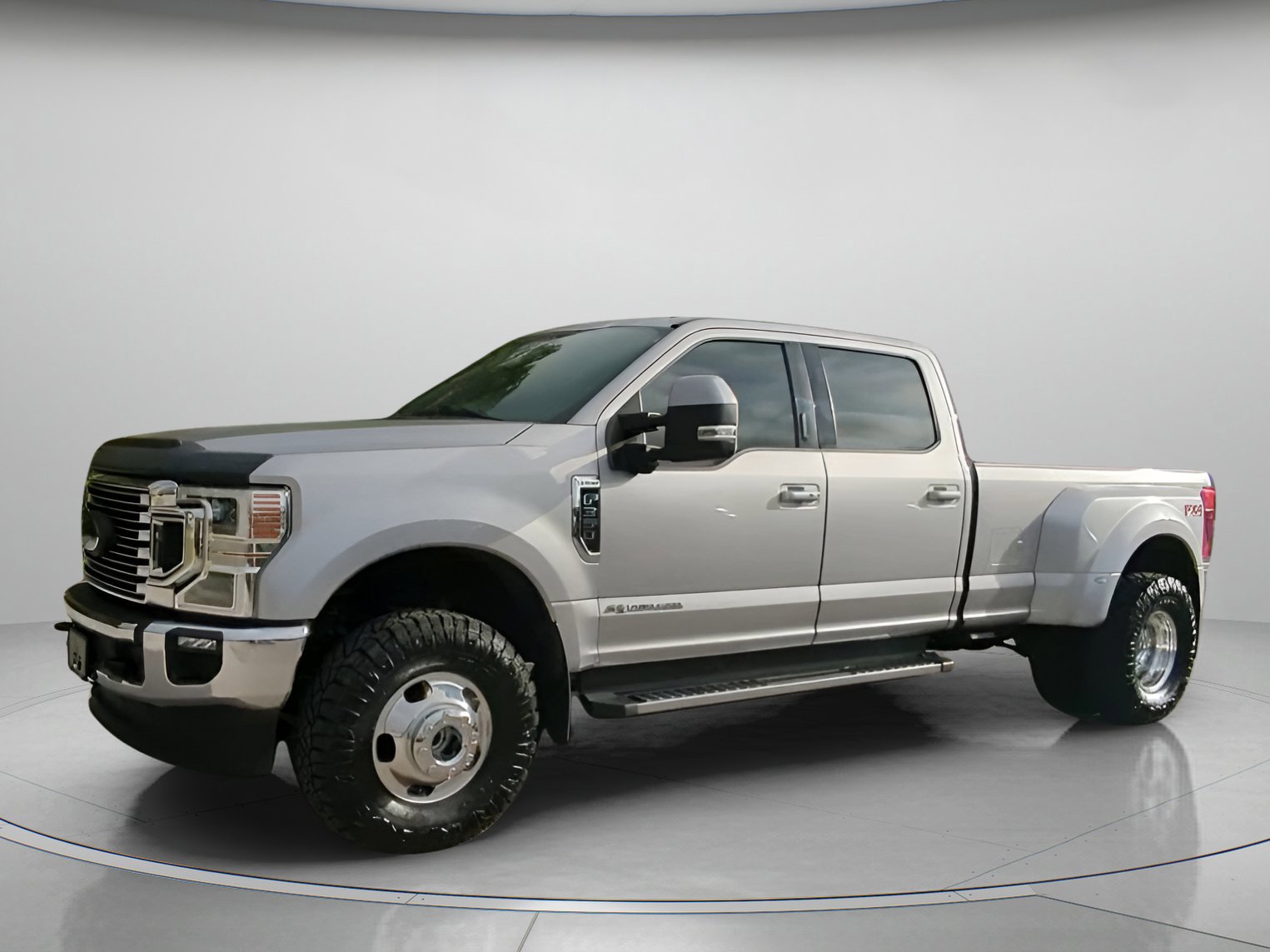 Certified 2022 Ford F350 Lariat w/ Lariat Ultimate Package image 5