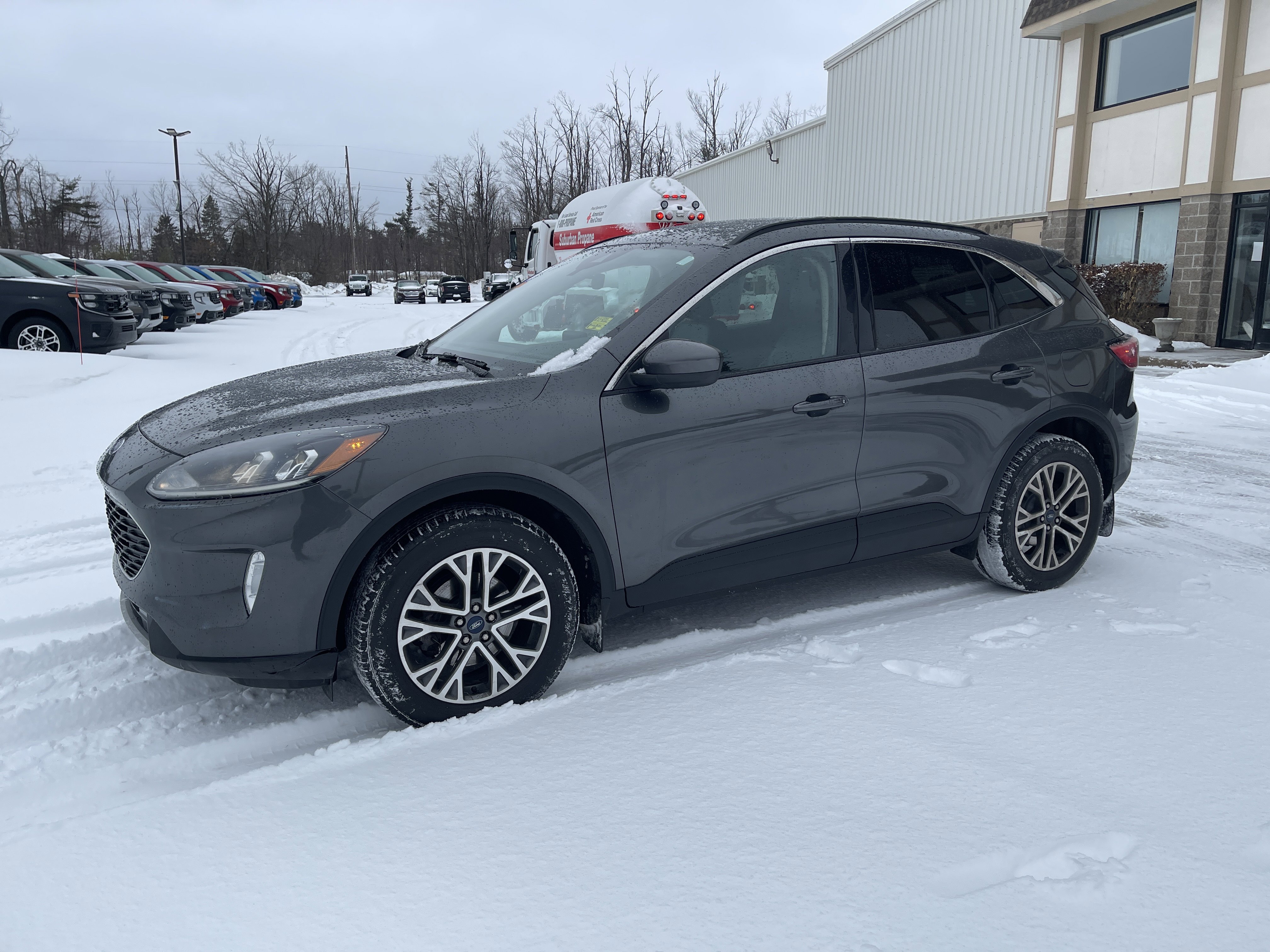 Certified 2020 Ford Escape SEL image 8