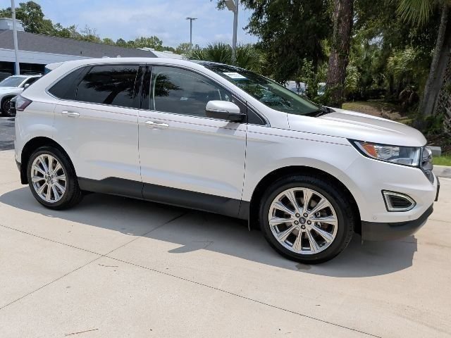 Certified 2018 Ford Edge Titanium w/ Equipment Group 302A AWD/4WD image 3
