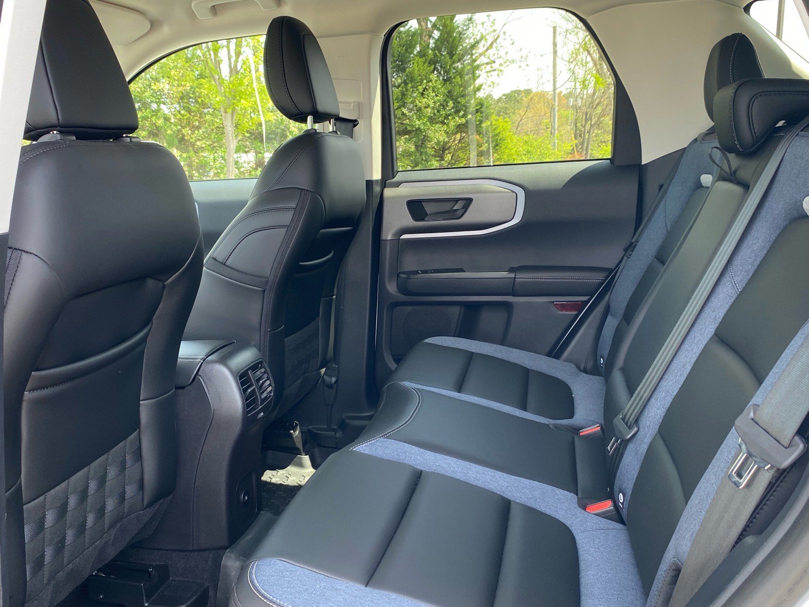 Certified 2025 Ford Bronco Sport Outer Banks image 22