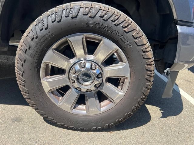 Certified 2022 Ford F250 Platinum AWD/4WD image 4