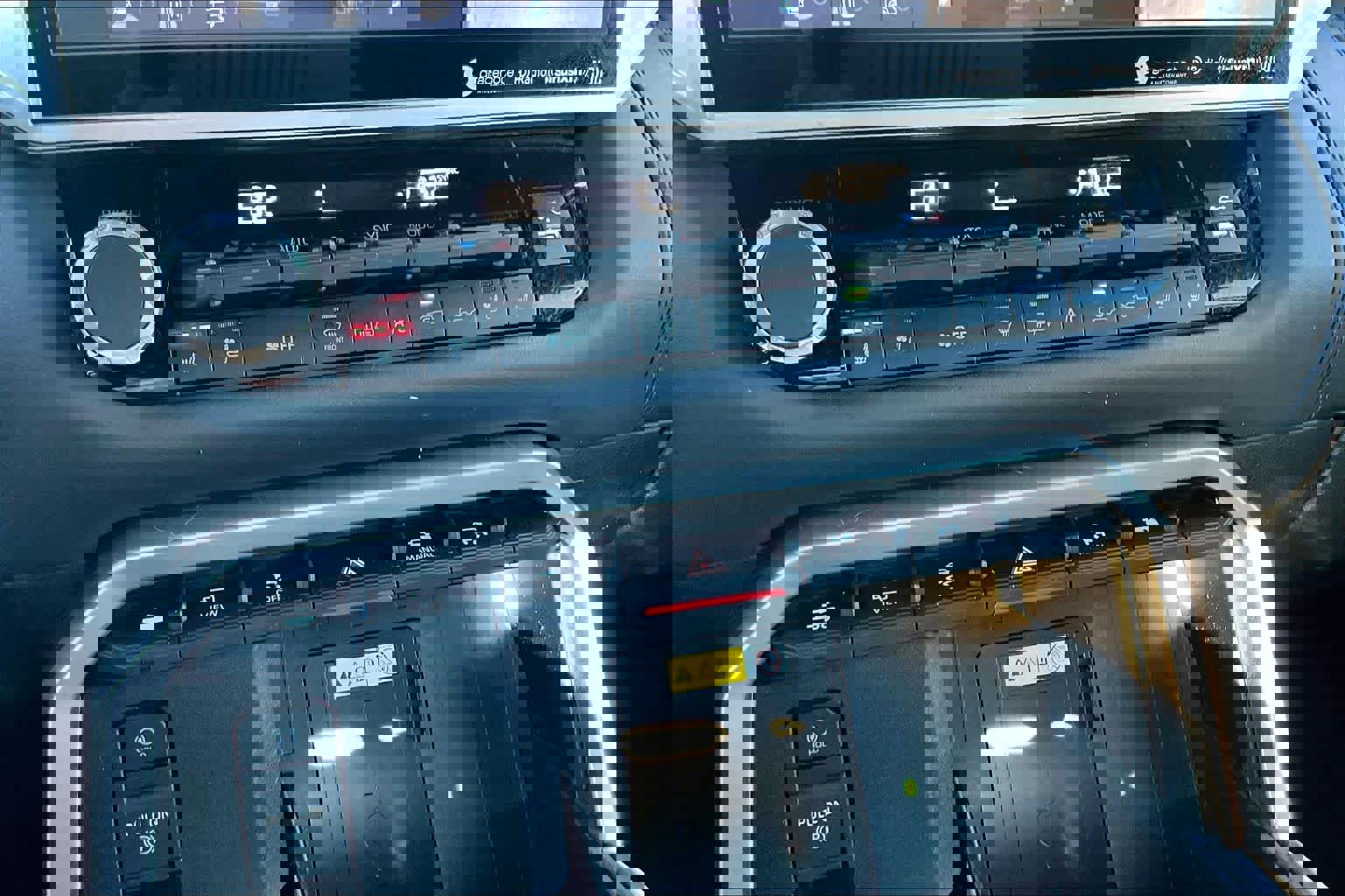 Used 2023 Toyota Tundra Platinum image 33