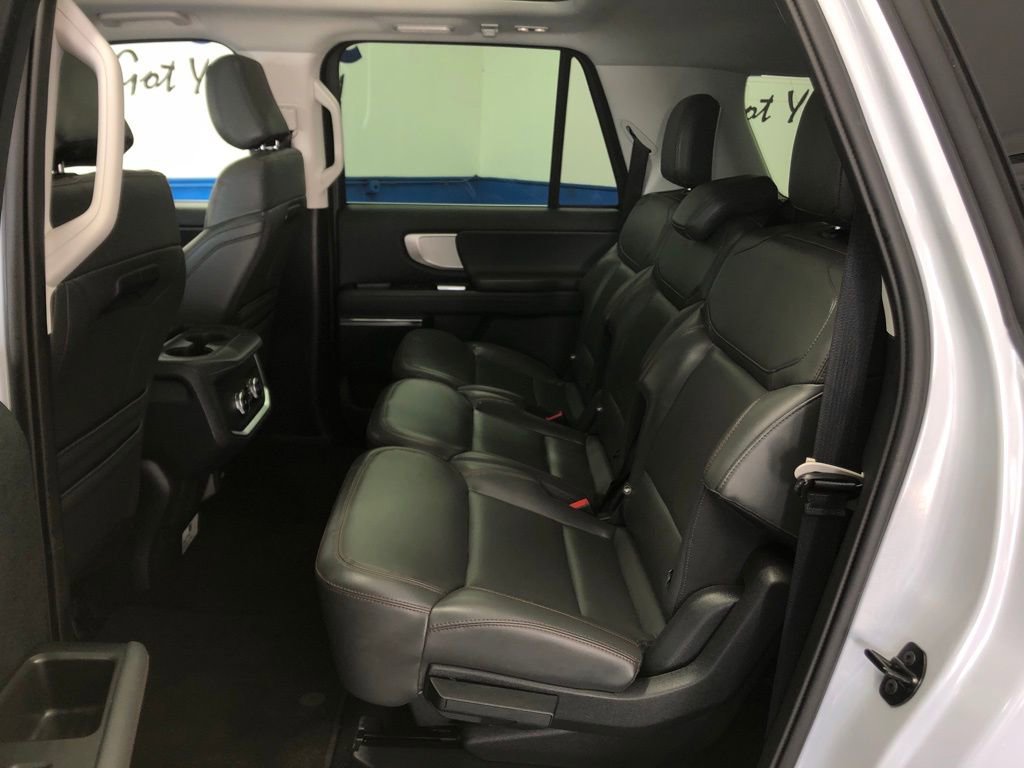 Certified 2025 Ford Expedition Max Active image 18