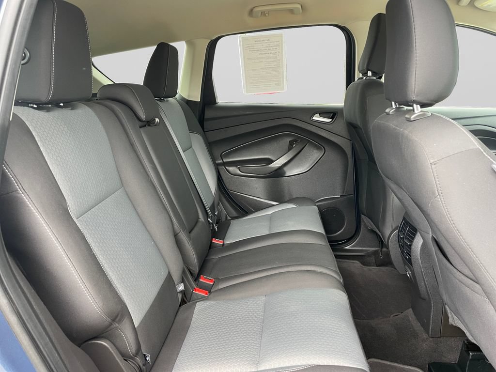 Certified 2018 Ford Escape SE w/ SE Sync 3 Package AWD/4WD image 14