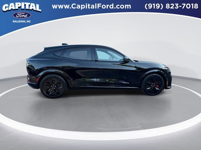 Certified 2025 Ford Mustang Mach-E GT image 7