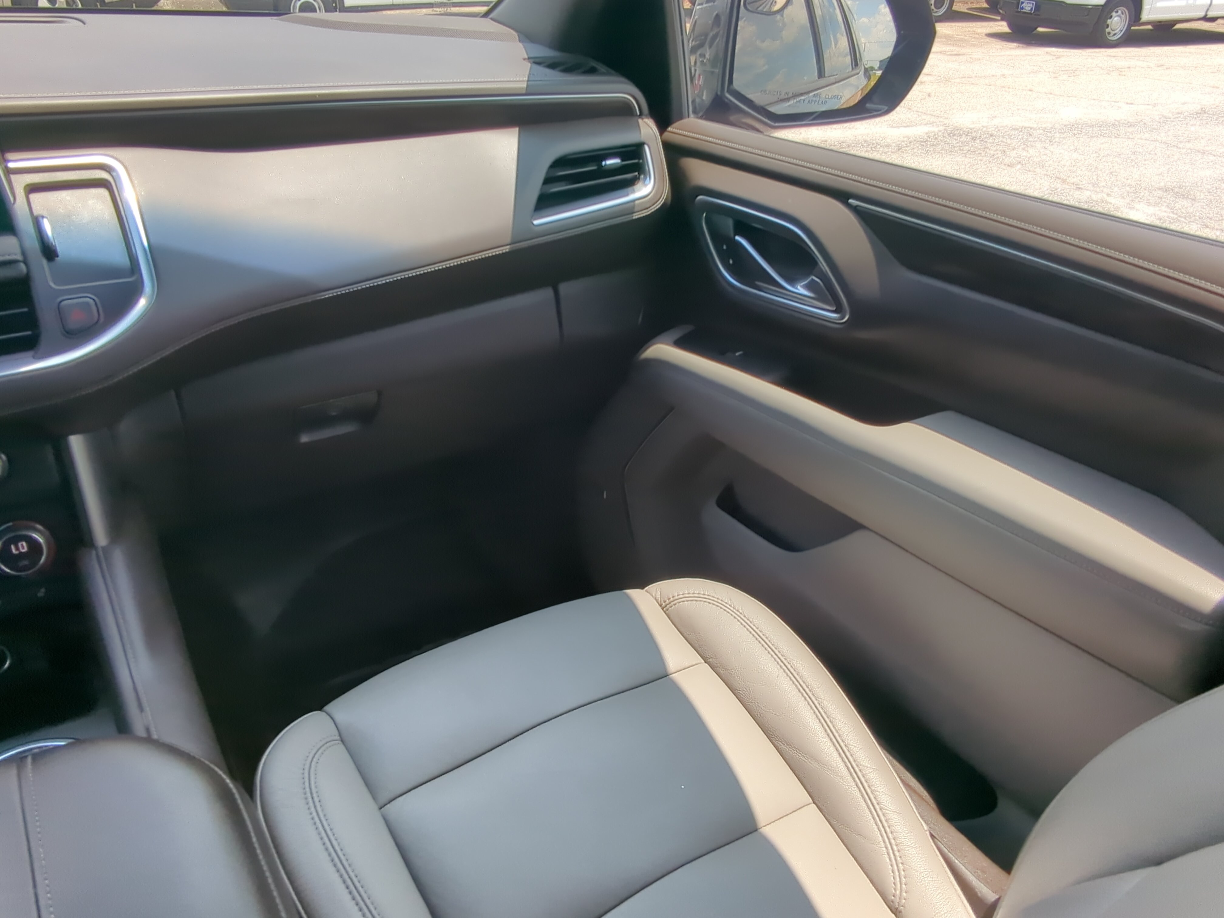 Used 2021 Chevrolet Tahoe Z71 AWD/4WD image 15