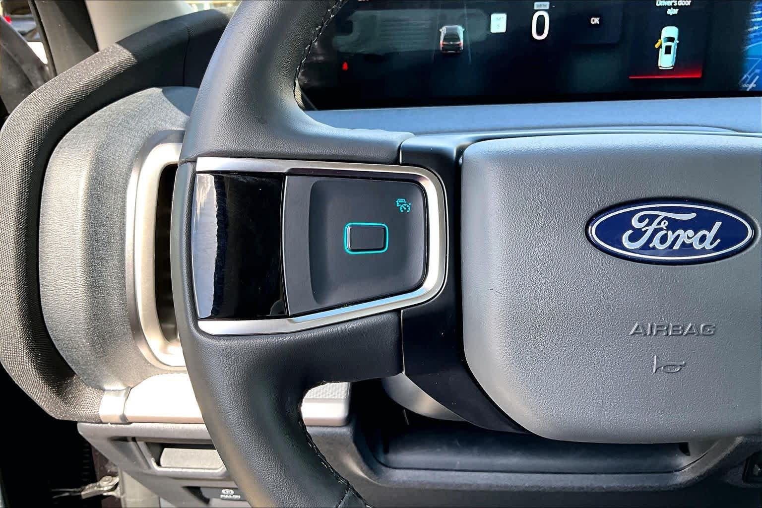 Certified 2025 Ford Expedition Active RWD image 24