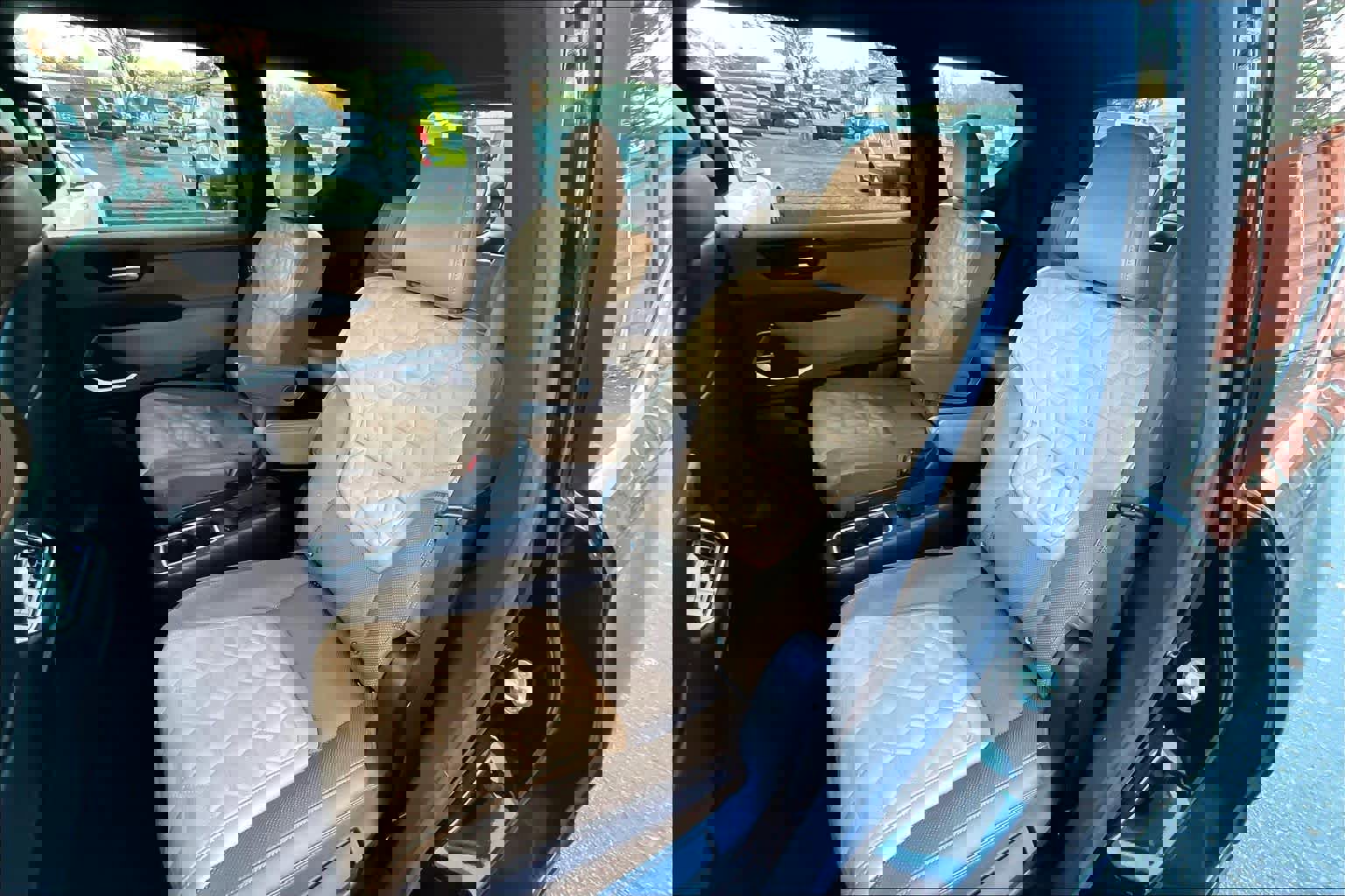 Used 2025 Nissan Armada Platinum Reserve image 20