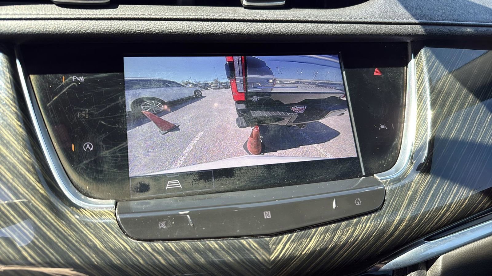 Used 2021 Cadillac XT6 Premium Luxury image 17