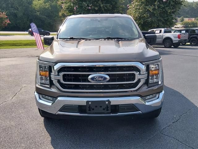 Certified 2022 Ford F150 XLT w/ Equipment Group 302A High RWD image 9
