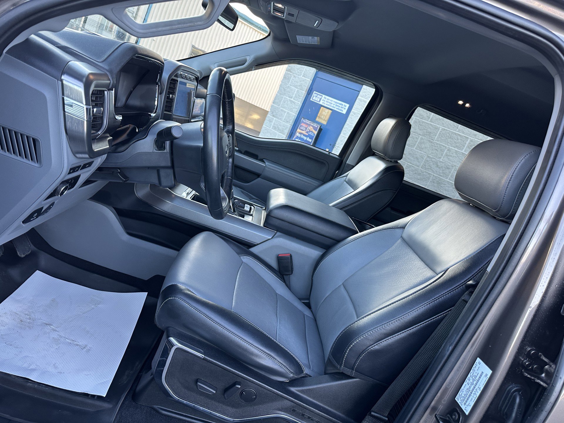 Certified 2023 Ford F150 Lariat image 9