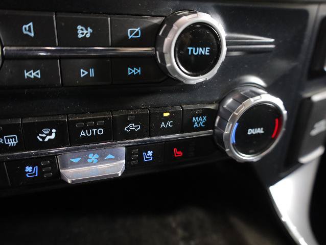 Certified 2023 Ford F150 Lariat w/ Equipment Group 502A High AWD/4WD image 22