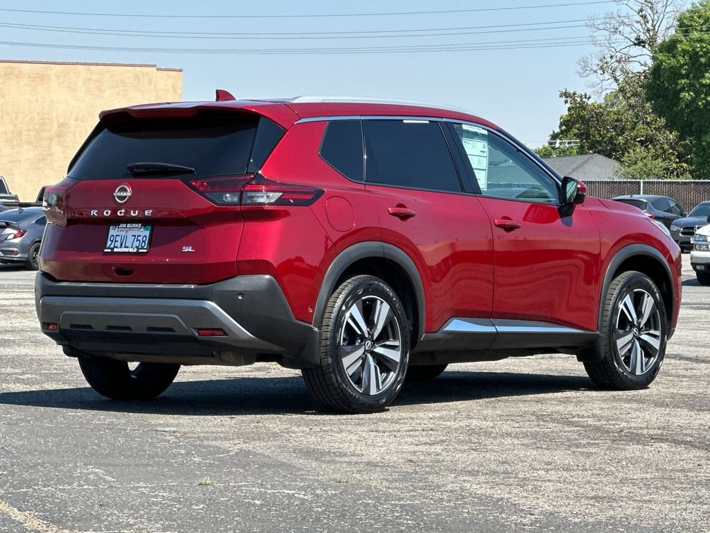 Used 2023 Nissan Rogue SL w/ SL Premium Package FWD image 3
