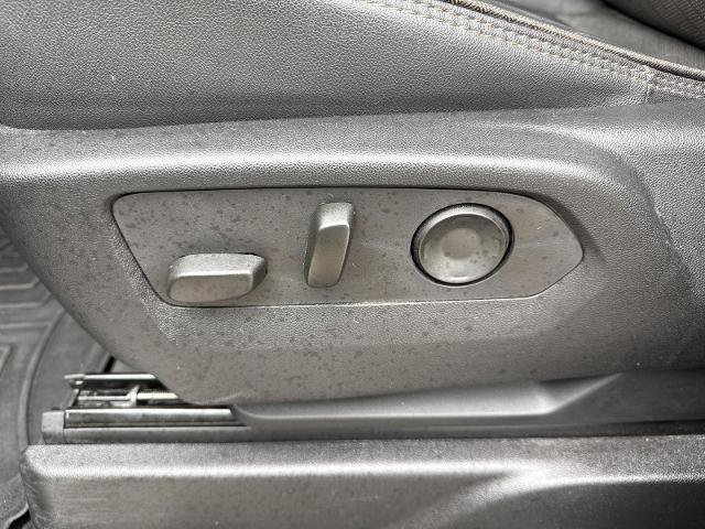 Used 2024 Chevrolet Tahoe High Country RWD image 28