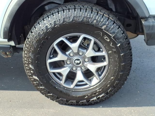 Certified 2023 Ford Bronco Badlands AWD/4WD image 8