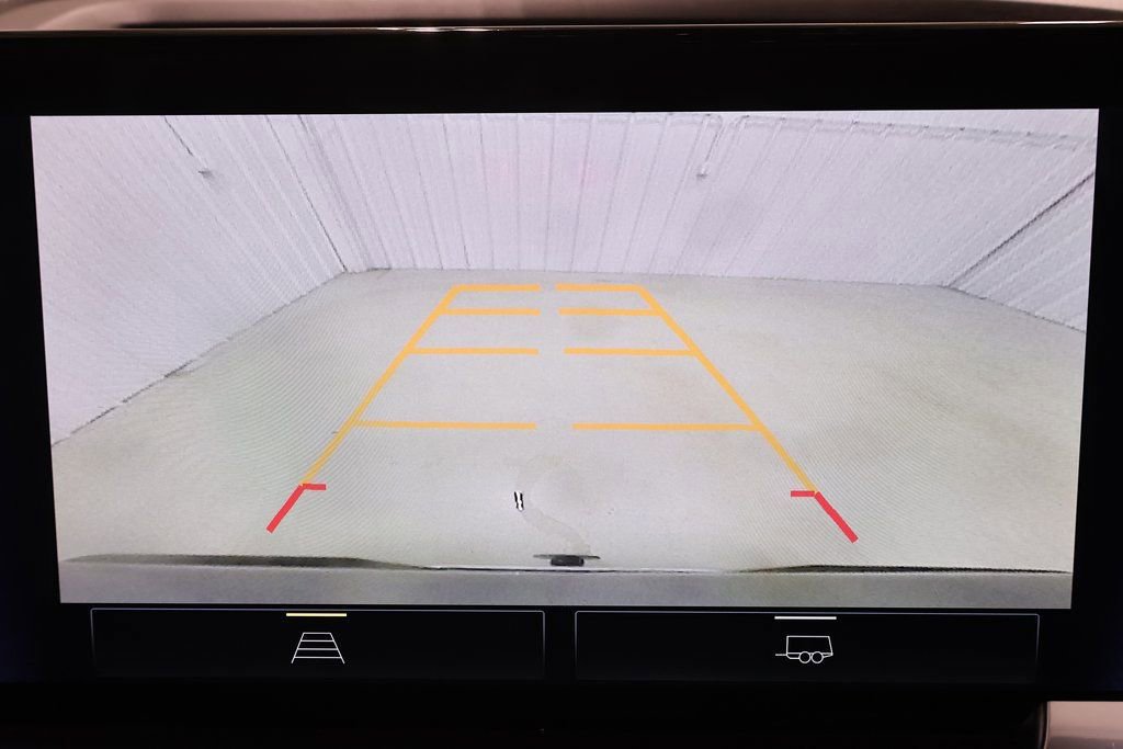 Used 2024 Chevrolet Silverado 1500 LT image 32