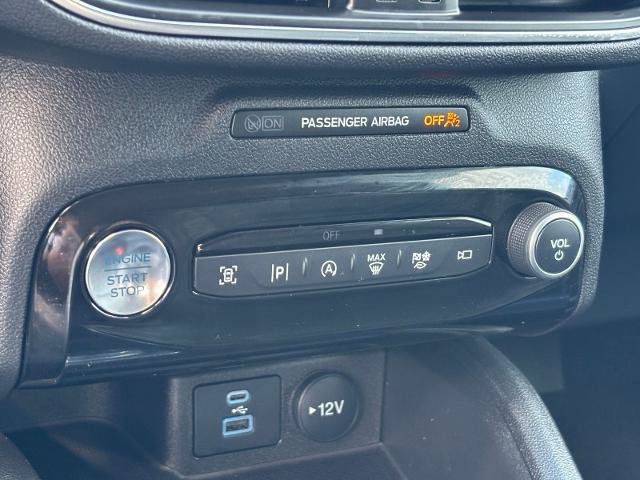 Certified 2023 Ford Escape Platinum AWD/4WD image 24