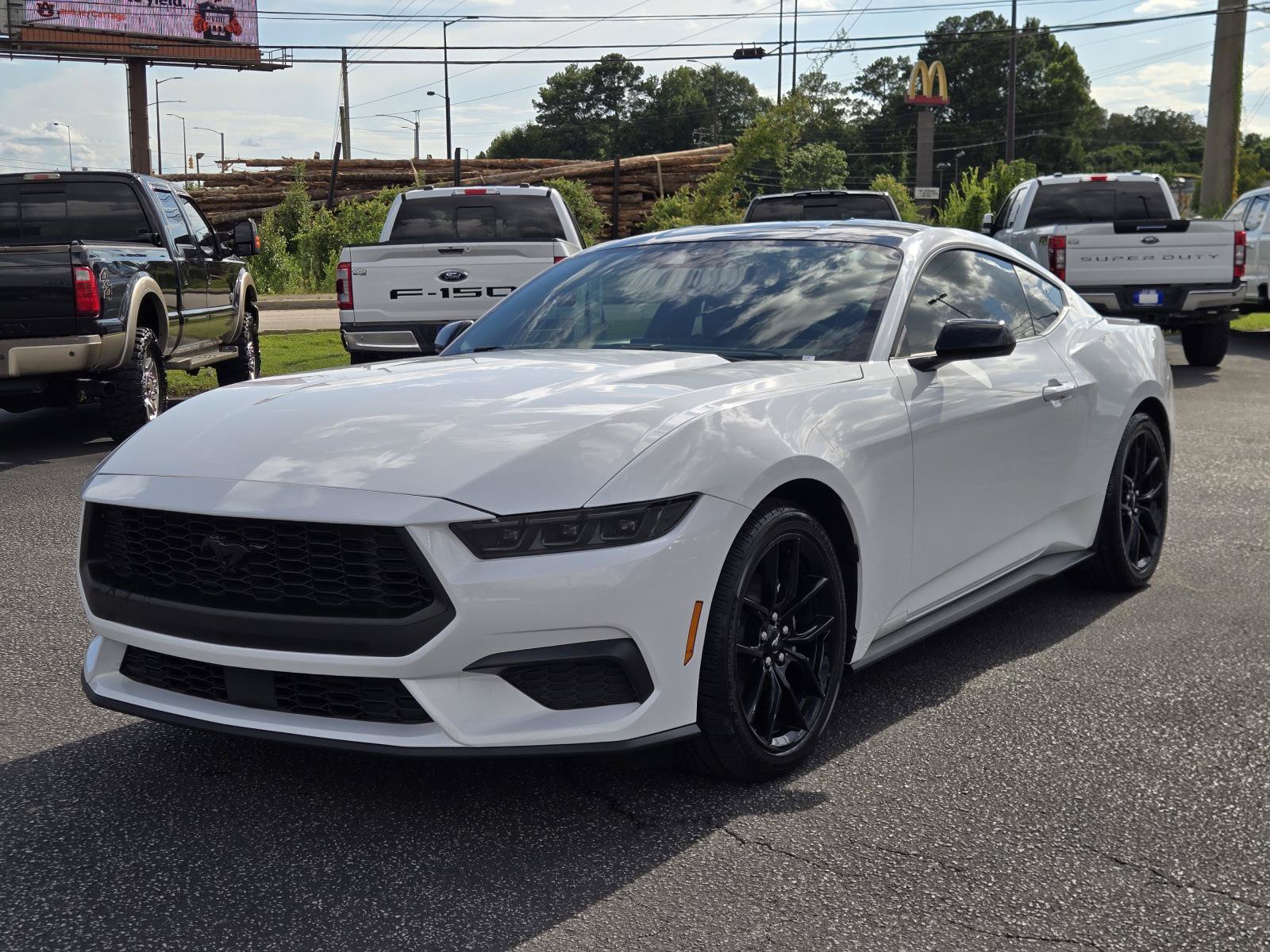 Certified 2025 Ford Mustang Coupe RWD image 2