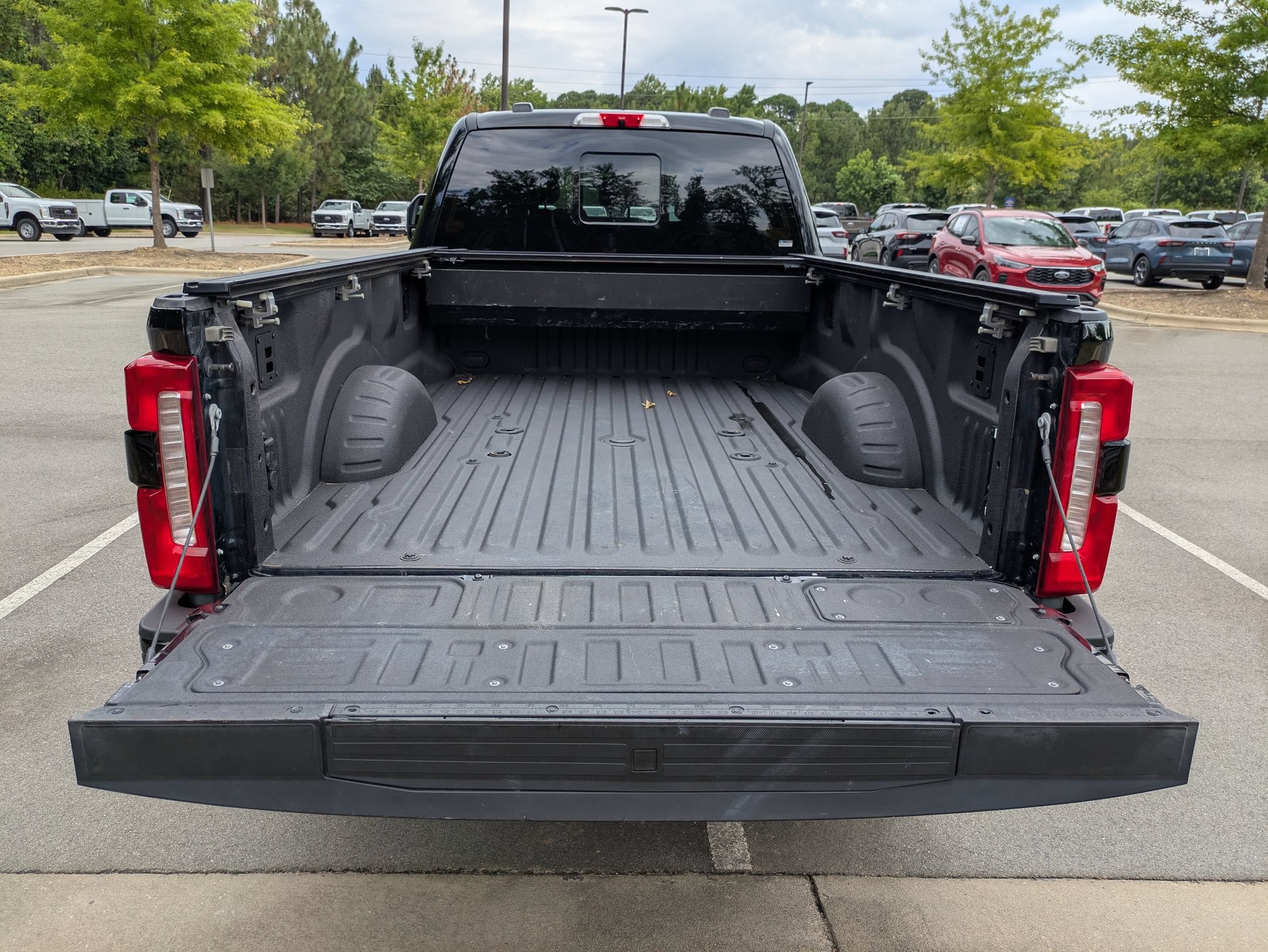 Certified 2025 Ford F350 Lariat w/ Lariat Ultimate Package AWD/4WD image 38