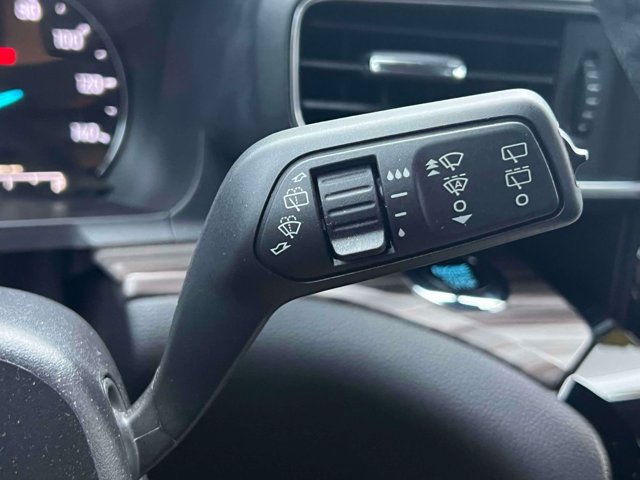 Certified 2022 Ford Explorer Limited w/ Limited Technology Package AWD/4WD image 26