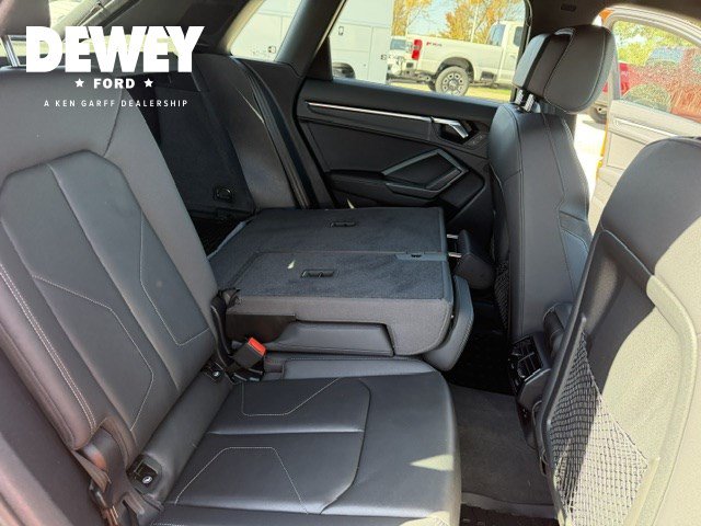 Used 2022 Audi Q3 2.0T Premium Plus AWD/4WD image 37