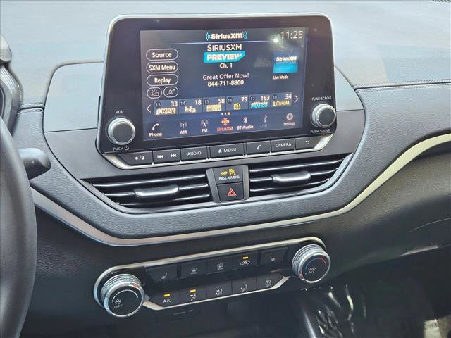 Used 2021 Nissan Altima 2.5 SV w/ SV Premium Package FWD image 12