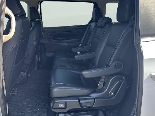 Used 2025 Honda Odyssey EX-L image 18