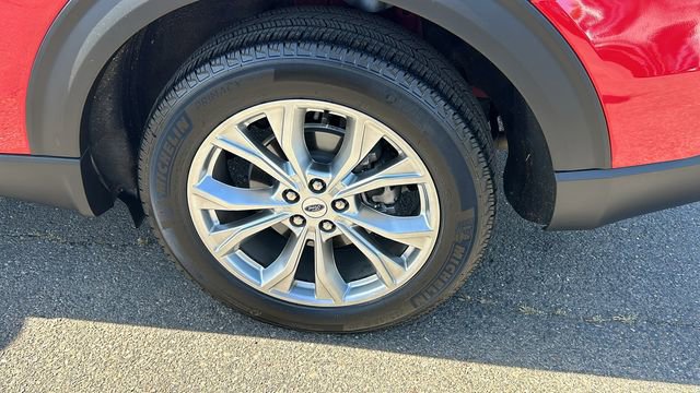 Certified 2024 Ford Explorer XLT w/ Equipment Group 202A image 6