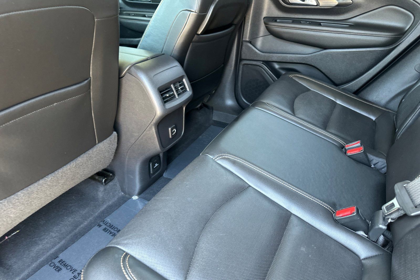 Used 2021 GMC Terrain SLT w/ Elevation Edition FWD image 14