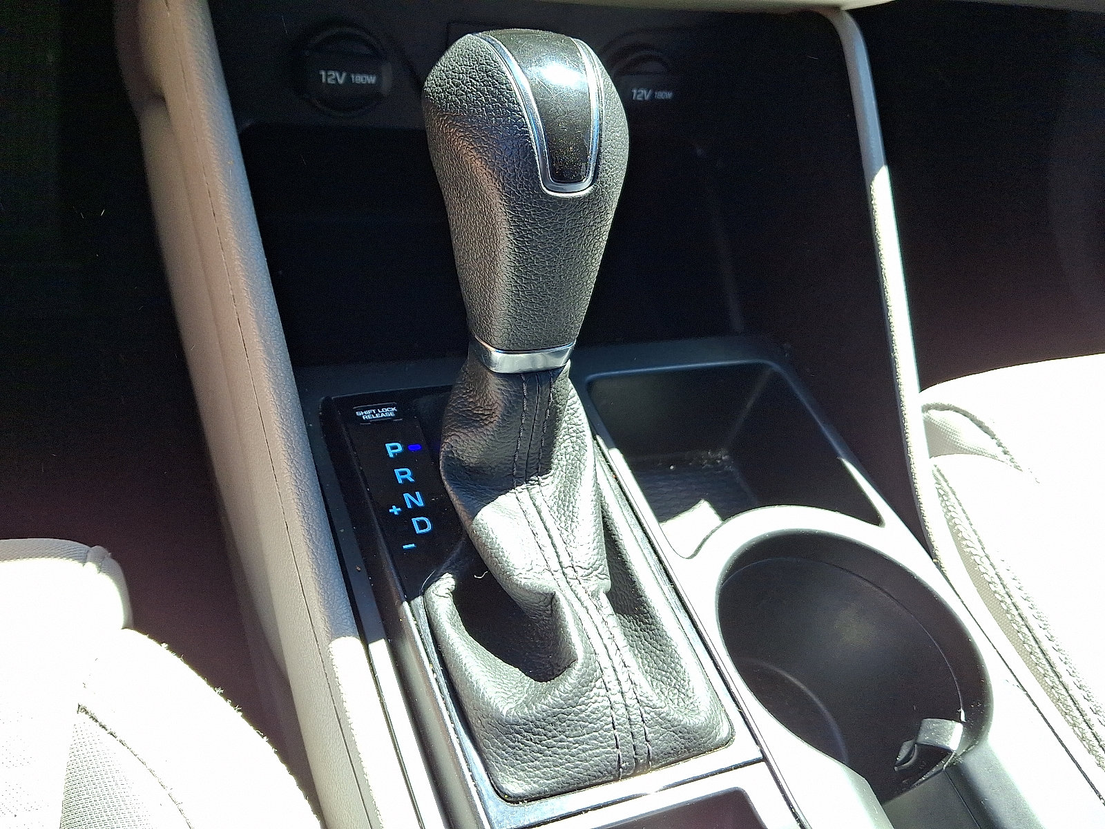 Used 2021 Hyundai Tucson SE FWD image 14