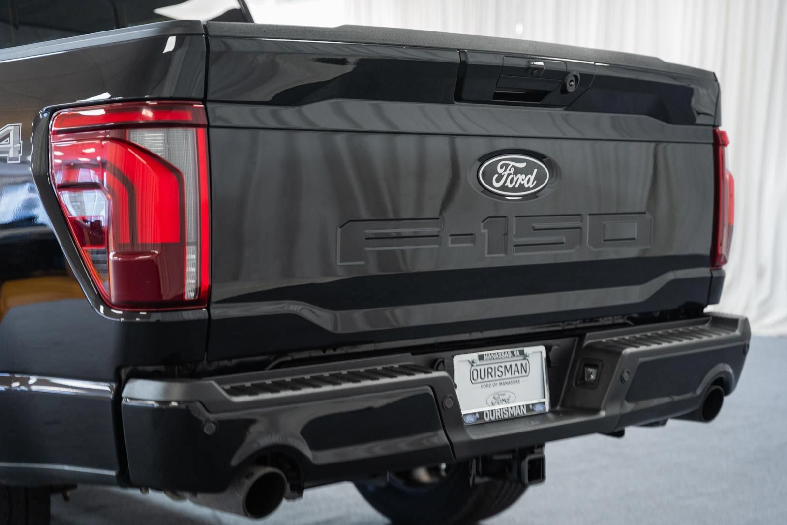 Certified 2024 Ford F150 Lariat AWD/4WD image 6