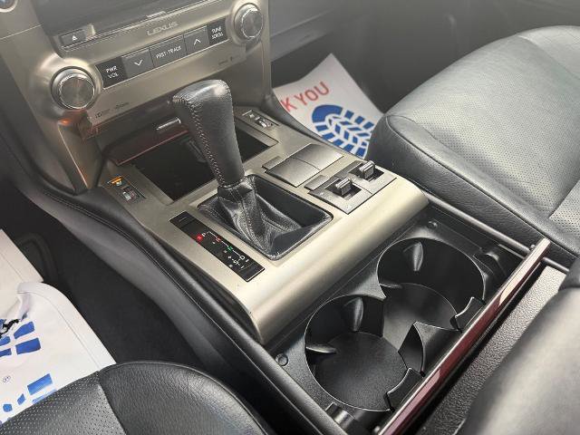 Used 2017 Lexus GX 460 image 19