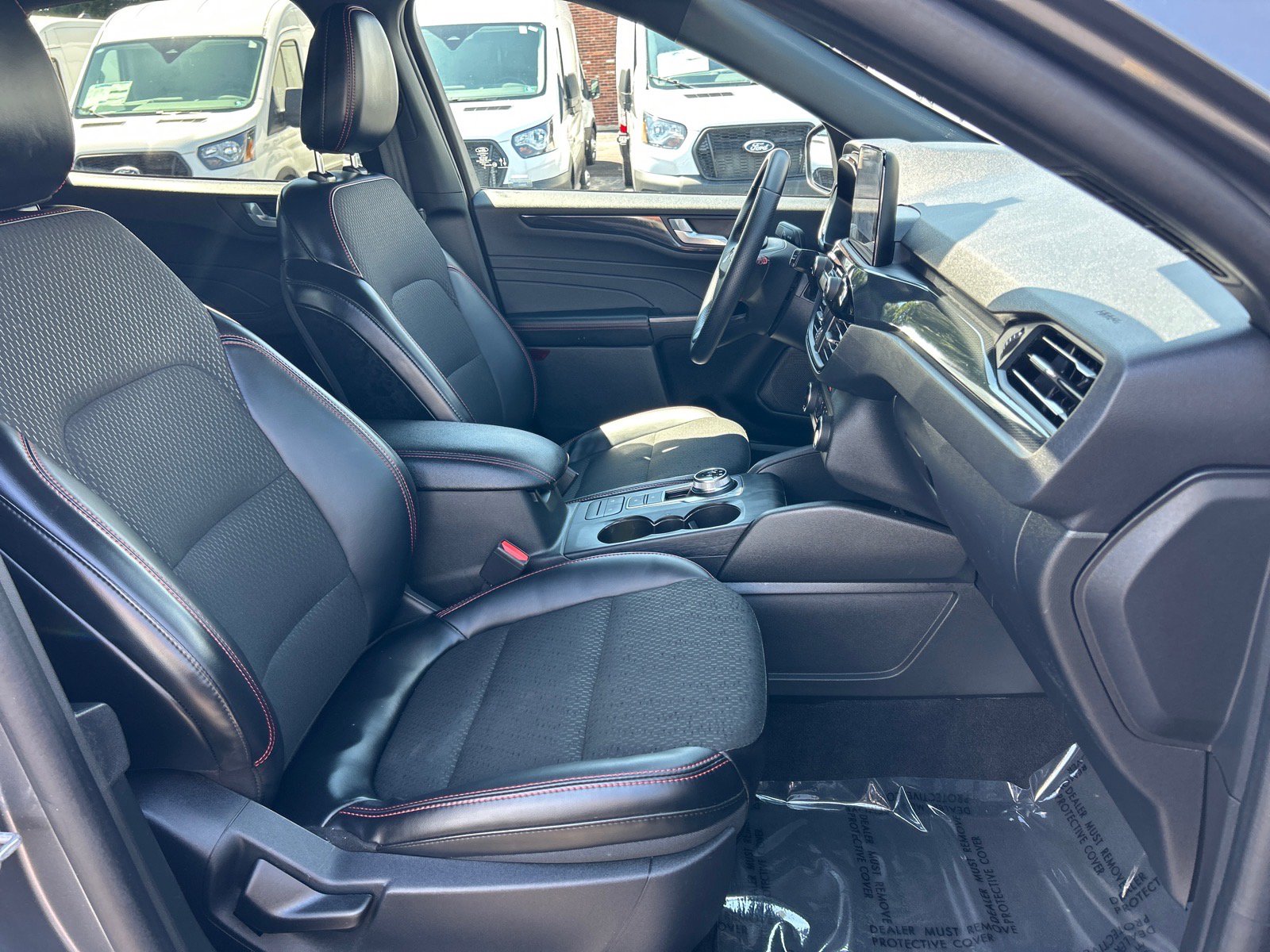 Certified 2026 Ford Escape ST-Line AWD/4WD image 18