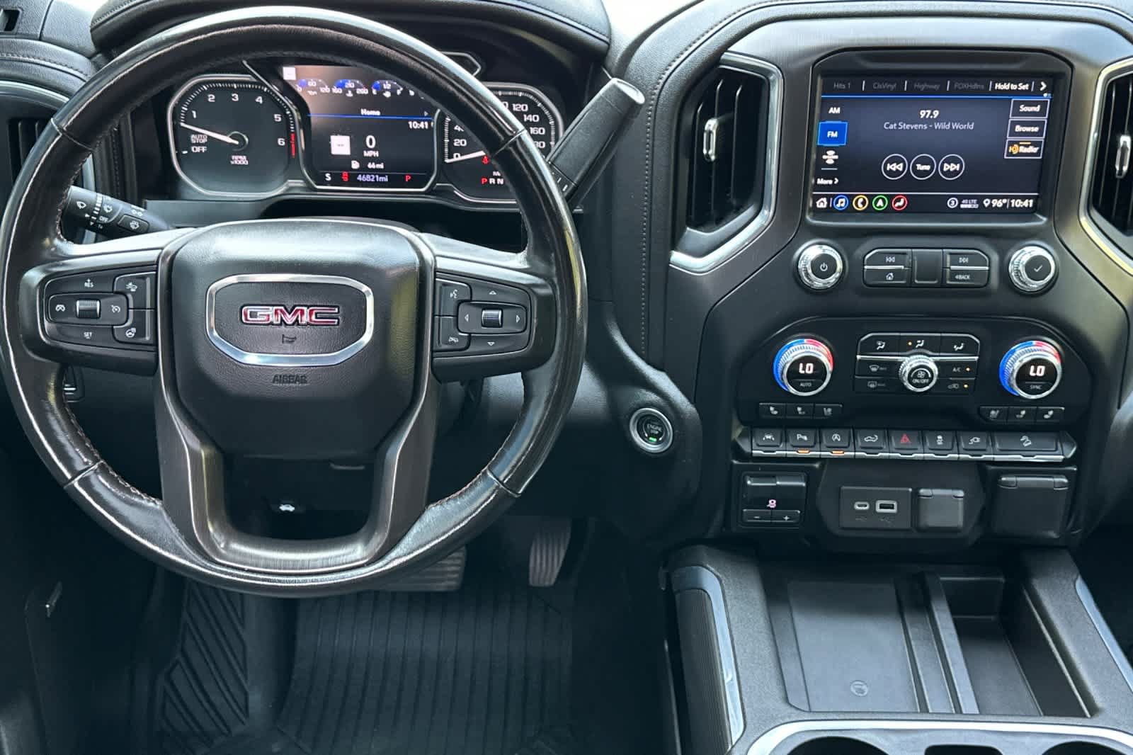 Used 2020 GMC Sierra 1500 AT4 w/ AT4 Premium Package AWD/4WD image 14