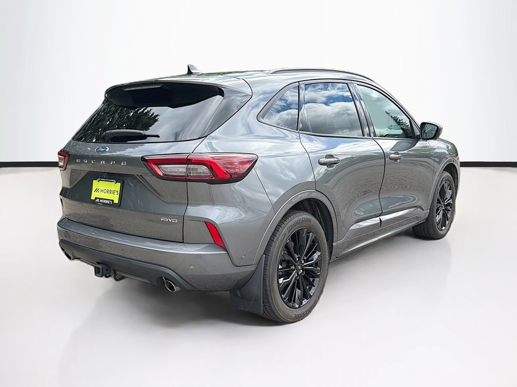 Certified 2023 Ford Escape ST-Line Elite w/ Premium Technology Package AWD/4WD image 3