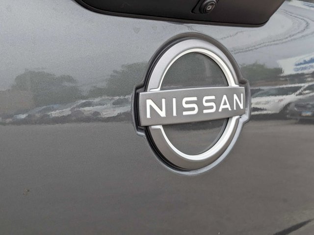 Used 2023 Nissan Titan SV AWD/4WD image 33