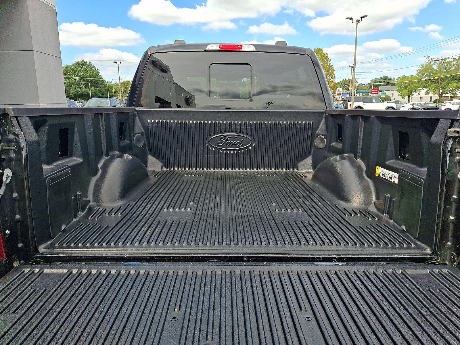 Certified 2024 Ford F150 XLT w/ Equipment Group 302A MID AWD/4WD image 29
