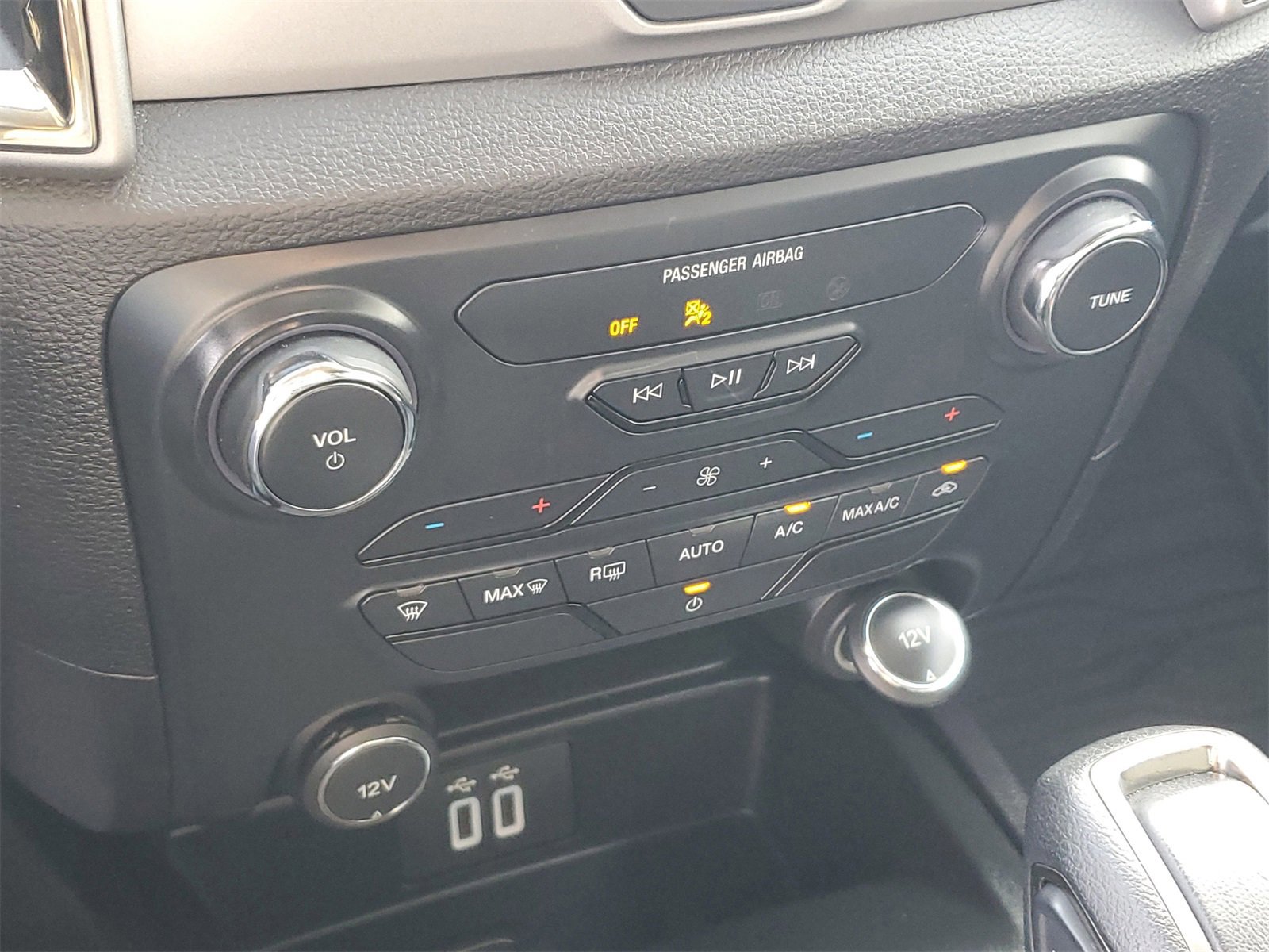 Certified 2021 Ford Ranger XLT w/ Equipment Group 301A Mid image 23