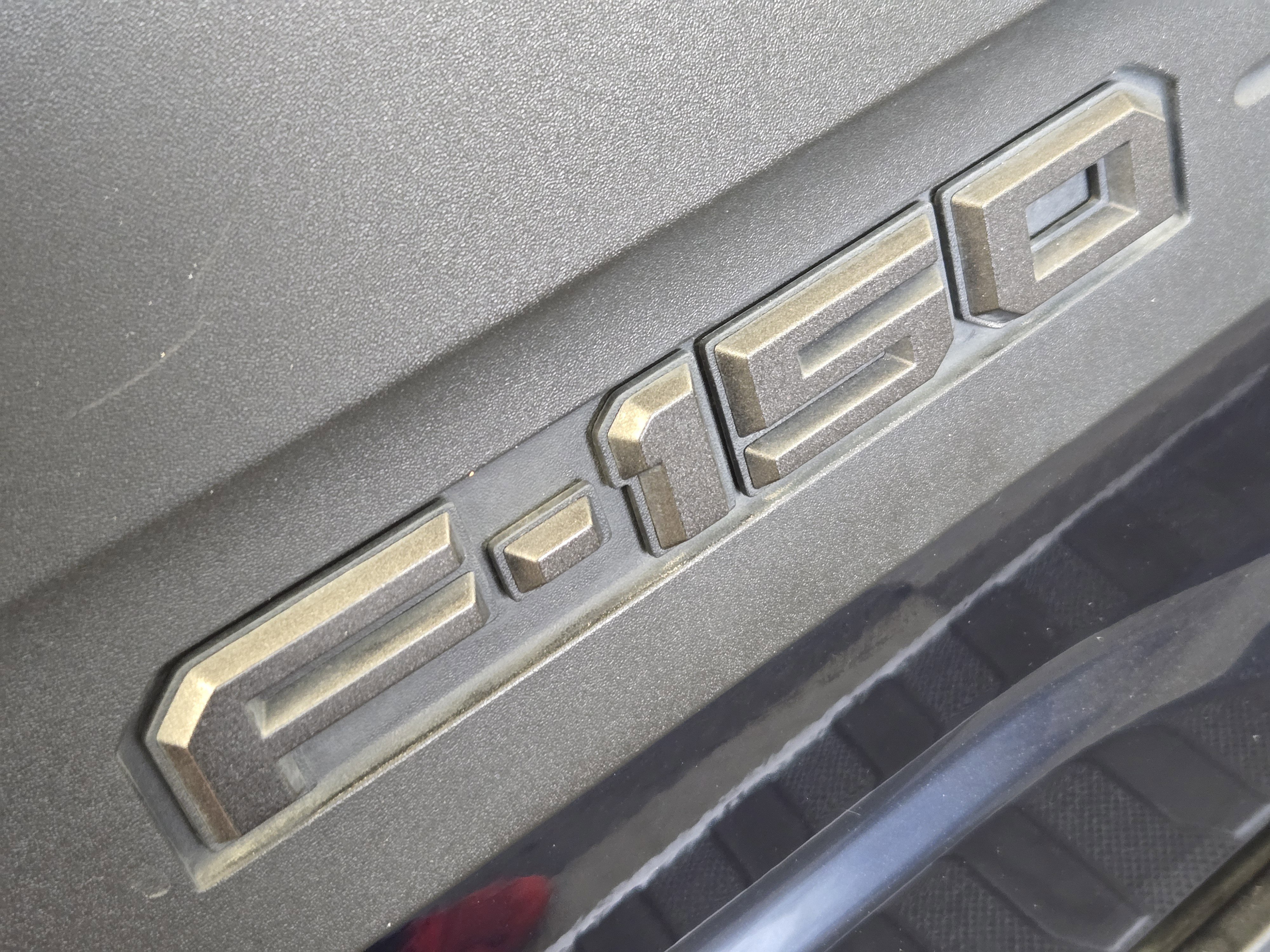 Certified 2023 Ford F150 Raptor w/ Raptor Carbon Fiber Package image 12