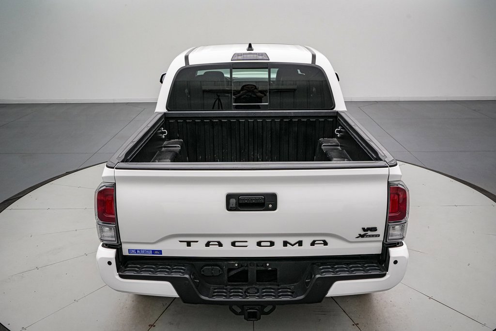 Used 2022 Toyota Tacoma TRD Sport image 4