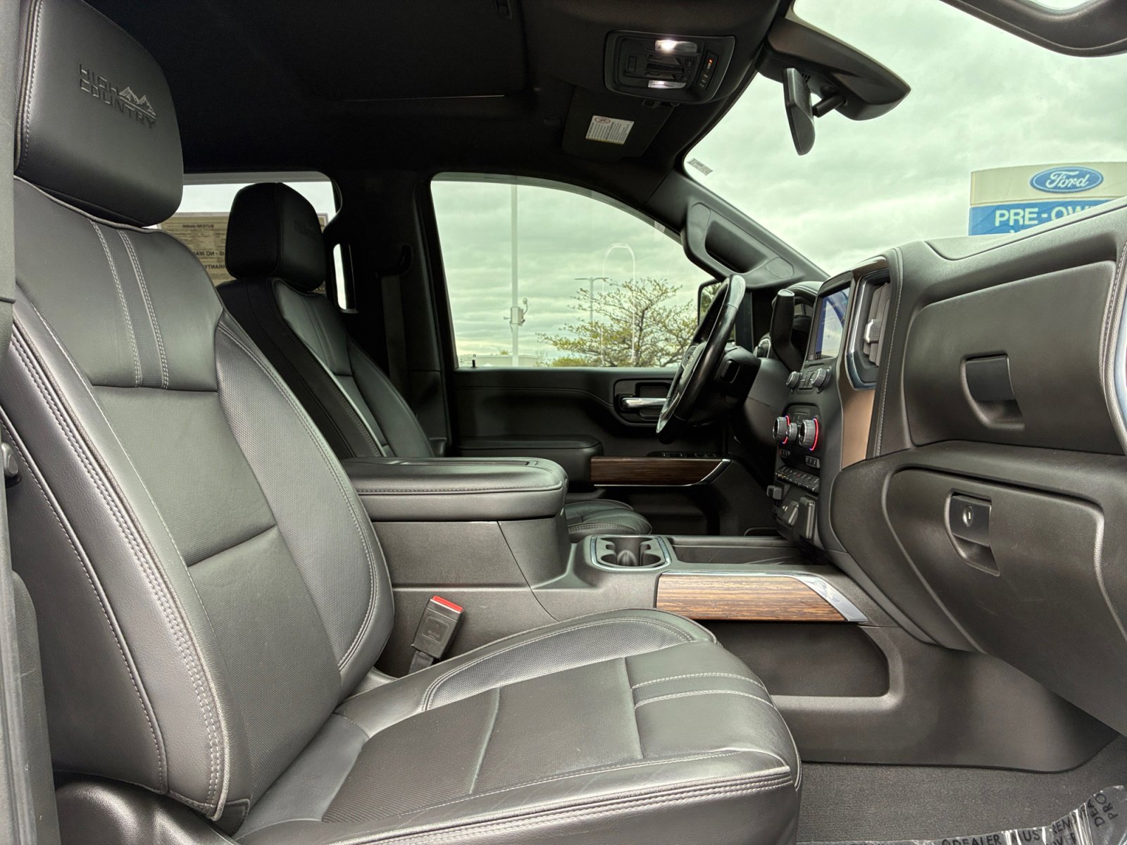 Used 2022 Chevrolet Silverado 2500 High Country w/ Safety Package II AWD/4WD image 19