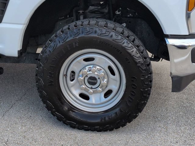 Certified 2026 Ford F250 XL w/ XL Off-Road Package AWD/4WD image 10