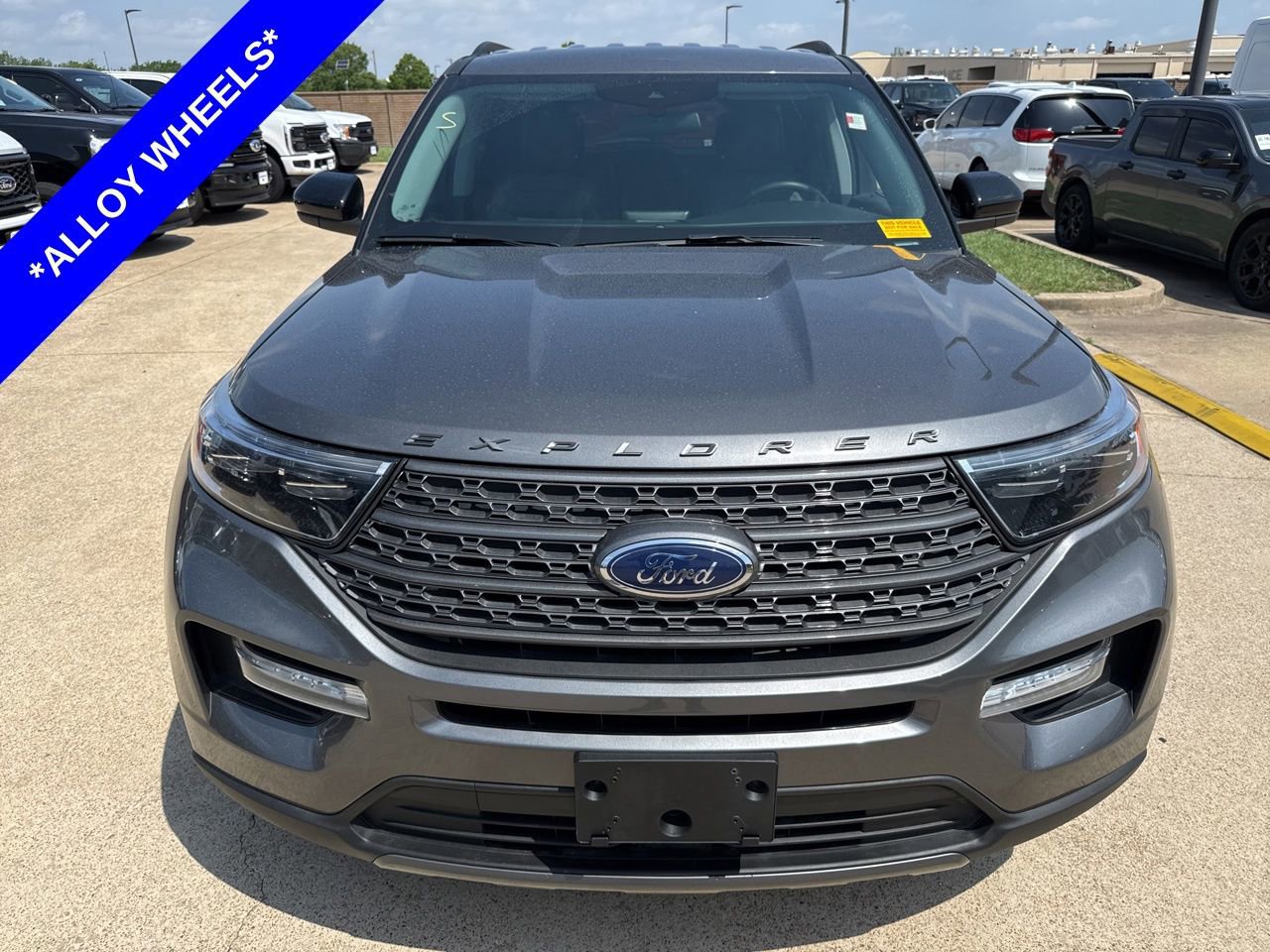 Certified 2022 Ford Explorer XLT w/ Equipment Group 202A image 8