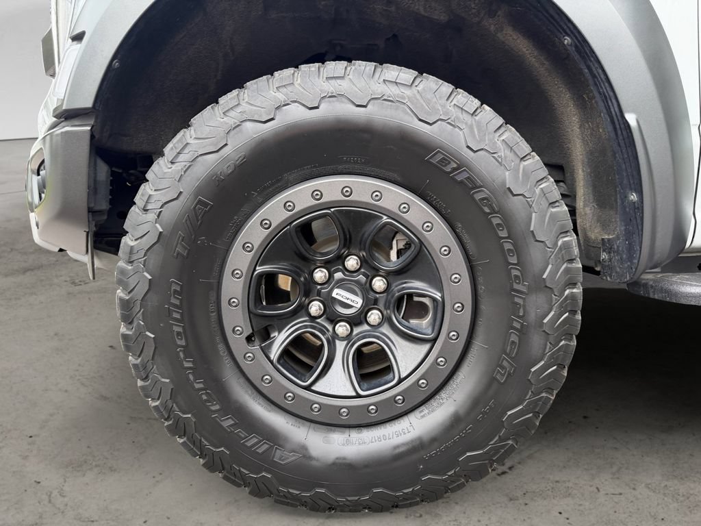 Certified 2023 Ford F150 Raptor w/ Raptor Carbon Fiber Package AWD/4WD image 9