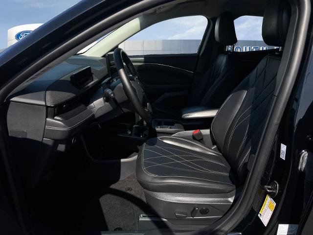 Certified 2025 Ford Mustang Mach-E Select RWD image 10