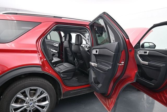 Certified 2022 Ford Explorer Limited w/ Equipment Group 301A AWD/4WD image 20