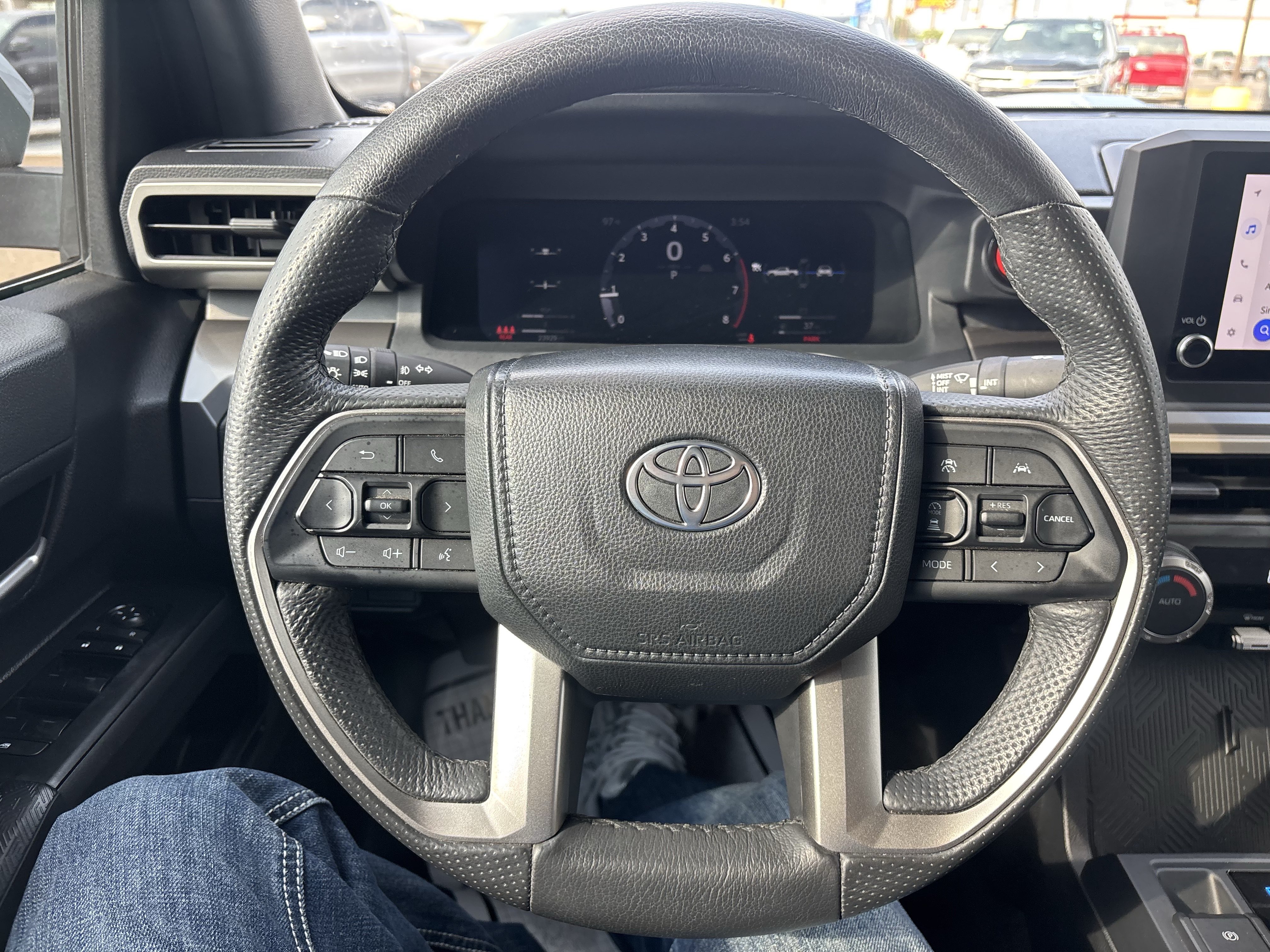 Used 2024 Toyota Tacoma TRD Sport AWD/4WD image 26