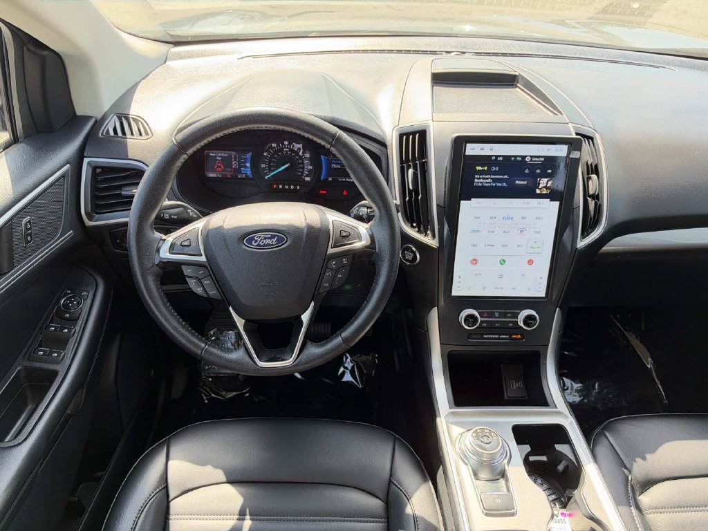 Certified 2024 Ford Edge SEL w/ Convenience Package AWD/4WD image 11